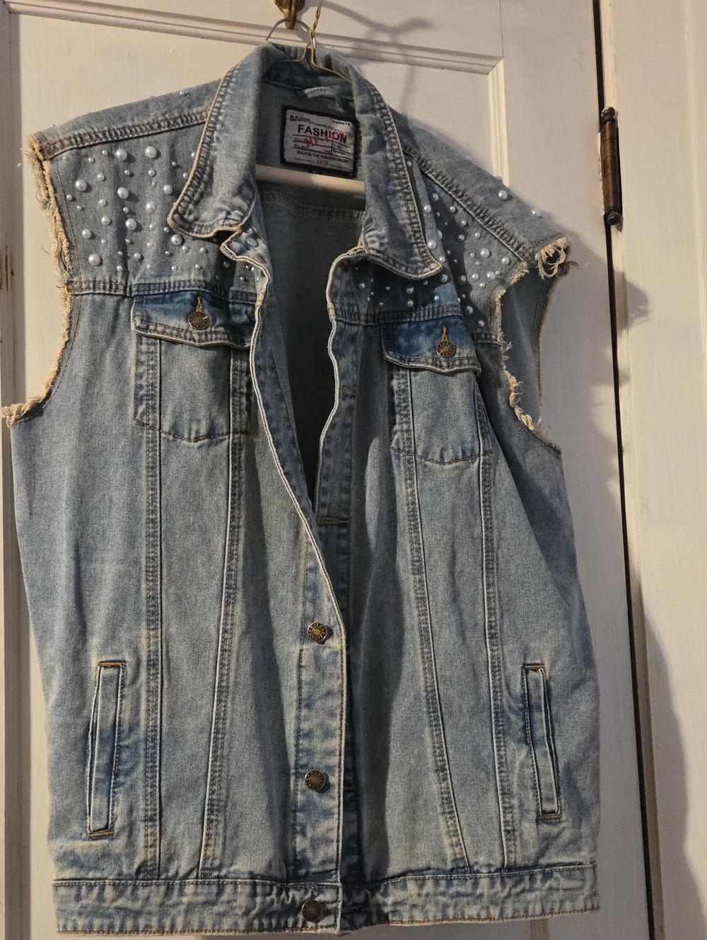 Sleeveless Light Blue Pearl-Embellished Denim Vest